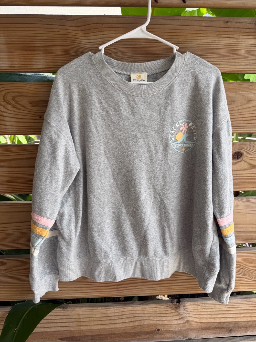 Ocean Drive Gray Graphic Pullover with Pastel Beach Print - Picture 4 of 4